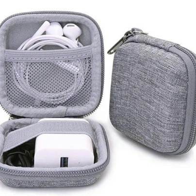 Reise-Auto-Schnelllade-Datenkabel-Set, Drei-in-Eins-Blitz-Ladegerät, Adapterstecker, tragbares Headset