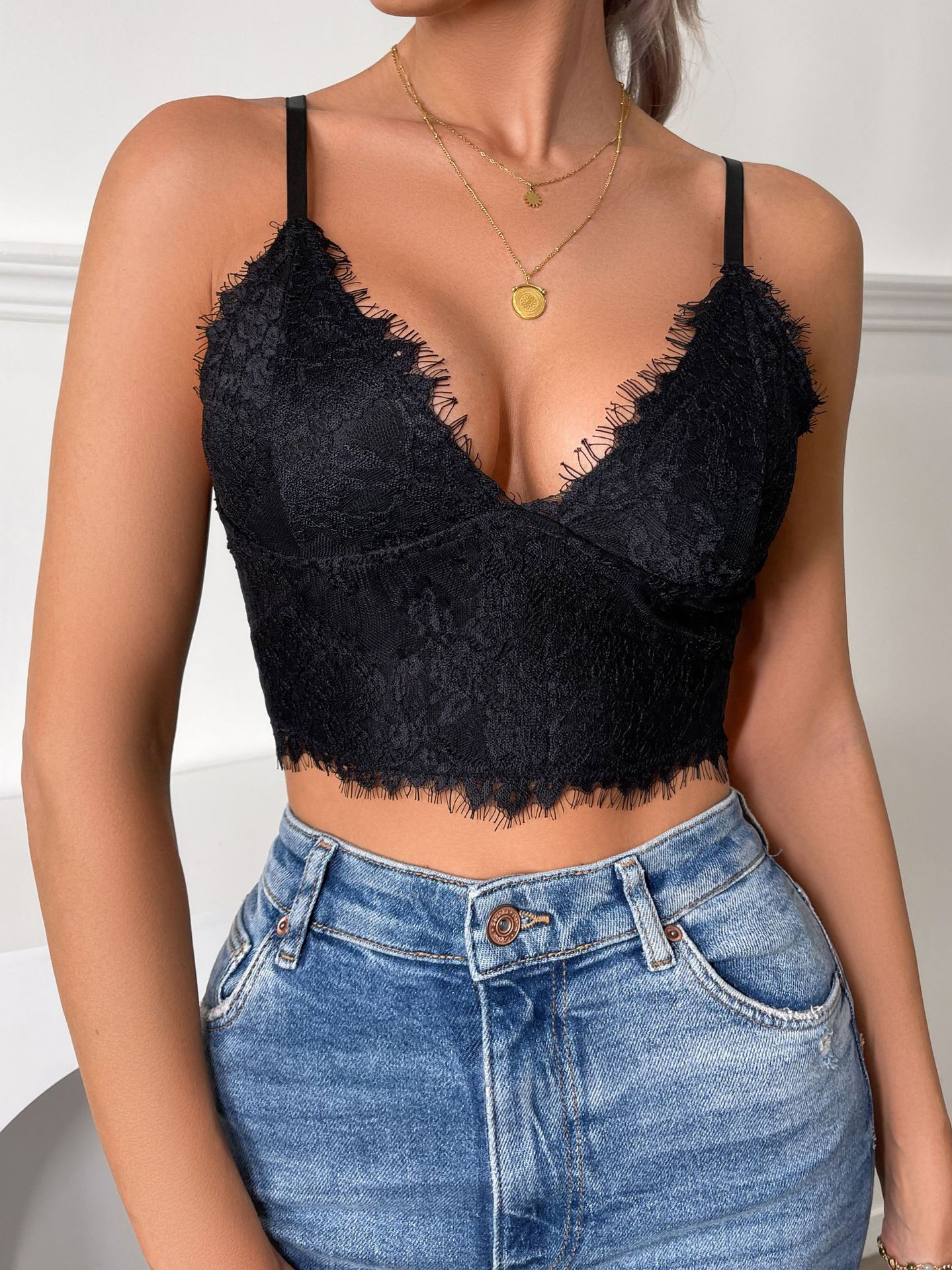 Title 4, Sexy Damen-Unterwäsche mit engen Trägern, figur...