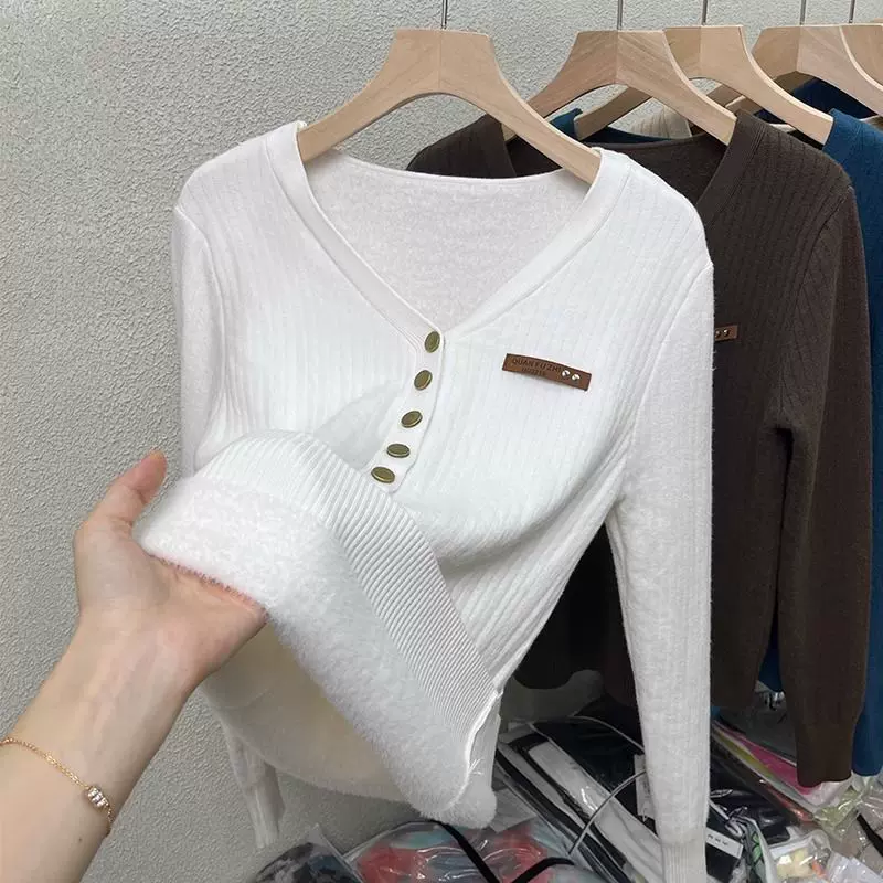 水貂一体绒加绒加厚毛衣针织打底衫女内搭秋冬季洋气修身v领上衣