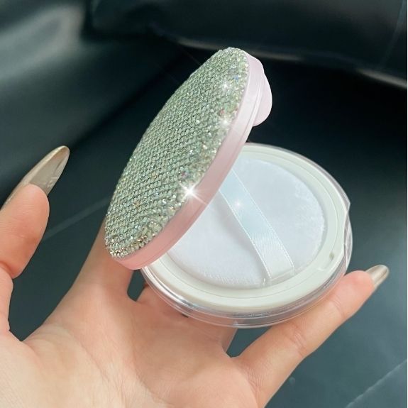 跨境外贸厂家直销镶钻散粉分装盒超薄便携式分装空盒子带粉扑小号