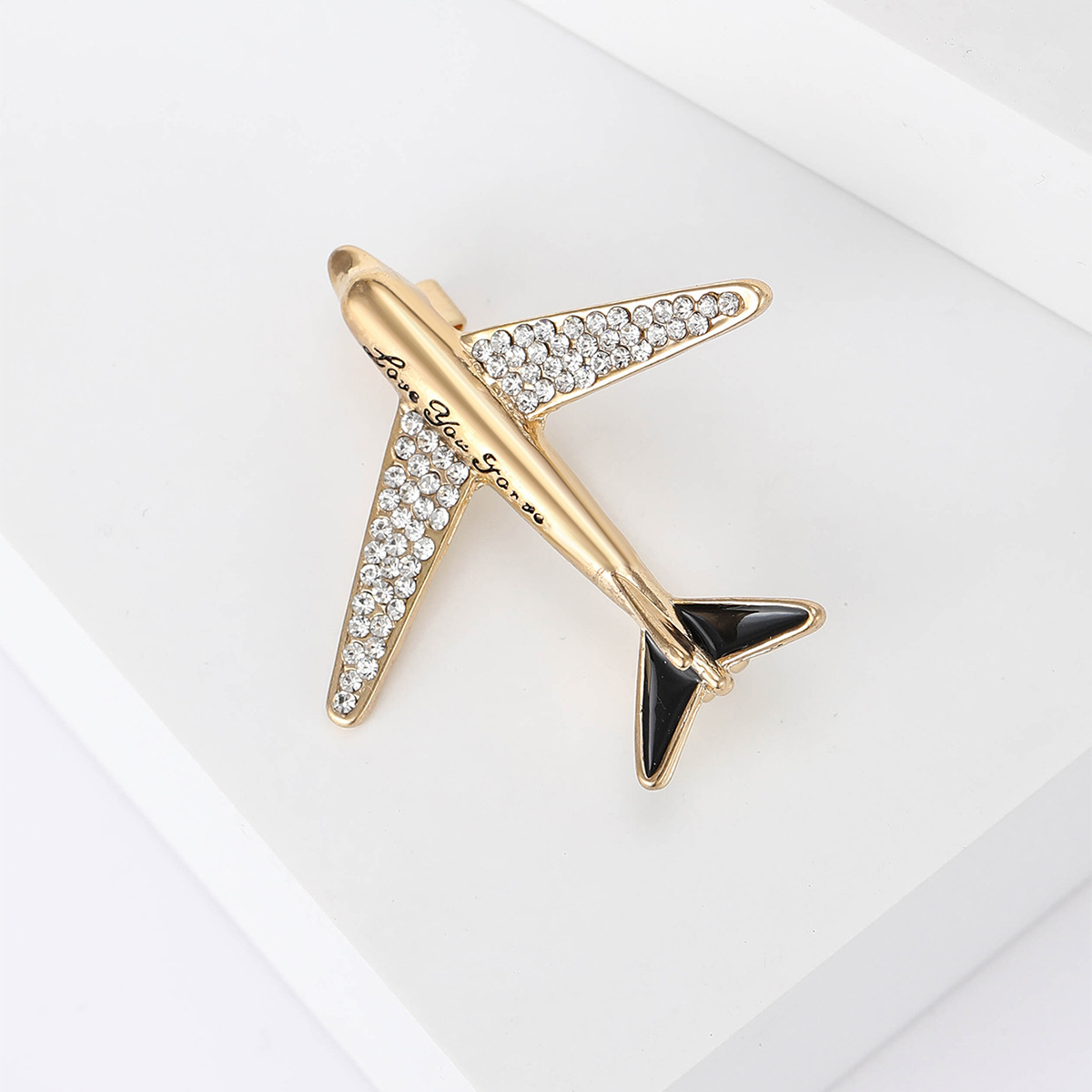 Casual Airplane Alloy Inlay Artificial Crystal Women's Brooches display picture 3