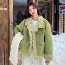 果绿色仿皮毛一体羊羔毛棉服外套女2025冬新款小个子短款加绒棉袄