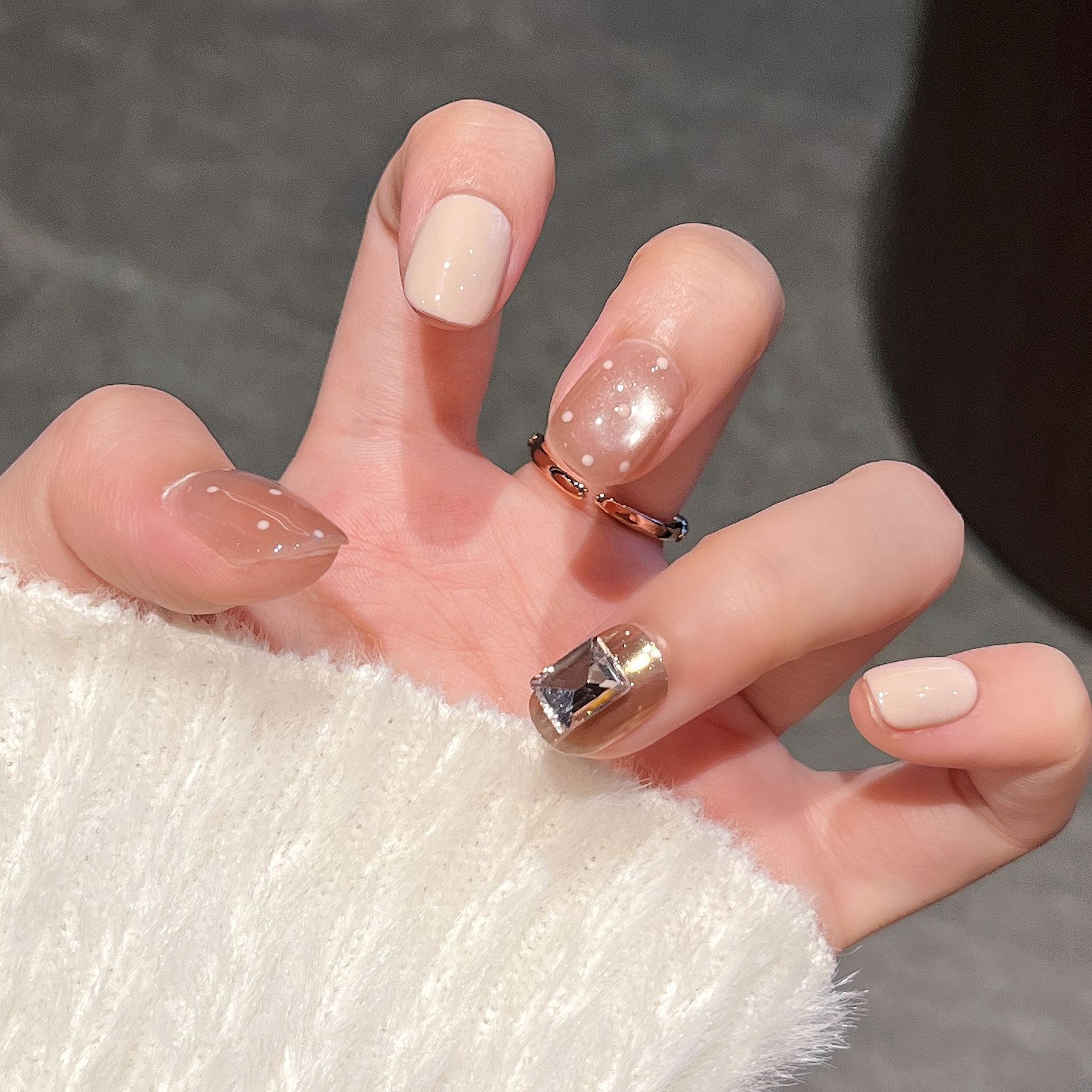 Uñas postizas de ojo de gato transfronterizas, piezas de uñas hechas a mano, uñas postizas, arte de uñas portátil, estilo largo de alta gama.