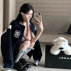 アメリカのレトロな学院風野球服のショートコートの女性は早くて秋の大衆が高級感をデザインして街のジャケットの上着を揚げます。