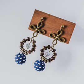 文艺复古风格个性耳钉民族风四叶草小众设计感耳坠天然石蓝染刺绣