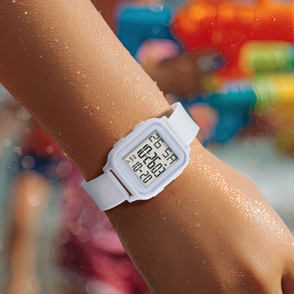 Reloj electrónico cuadrado de tendencia para estudiantes masculinos y femeninos alarma de personalidad comercio exterior nocturna cronometrador reloj electrónico deportivo de secundaria