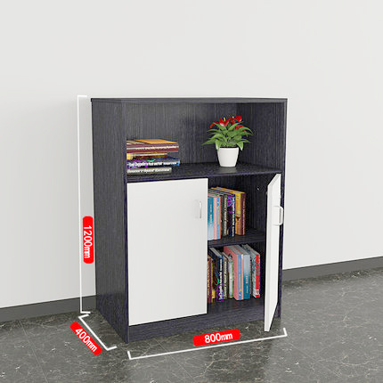 Hierro gris + puerta blanca cálida