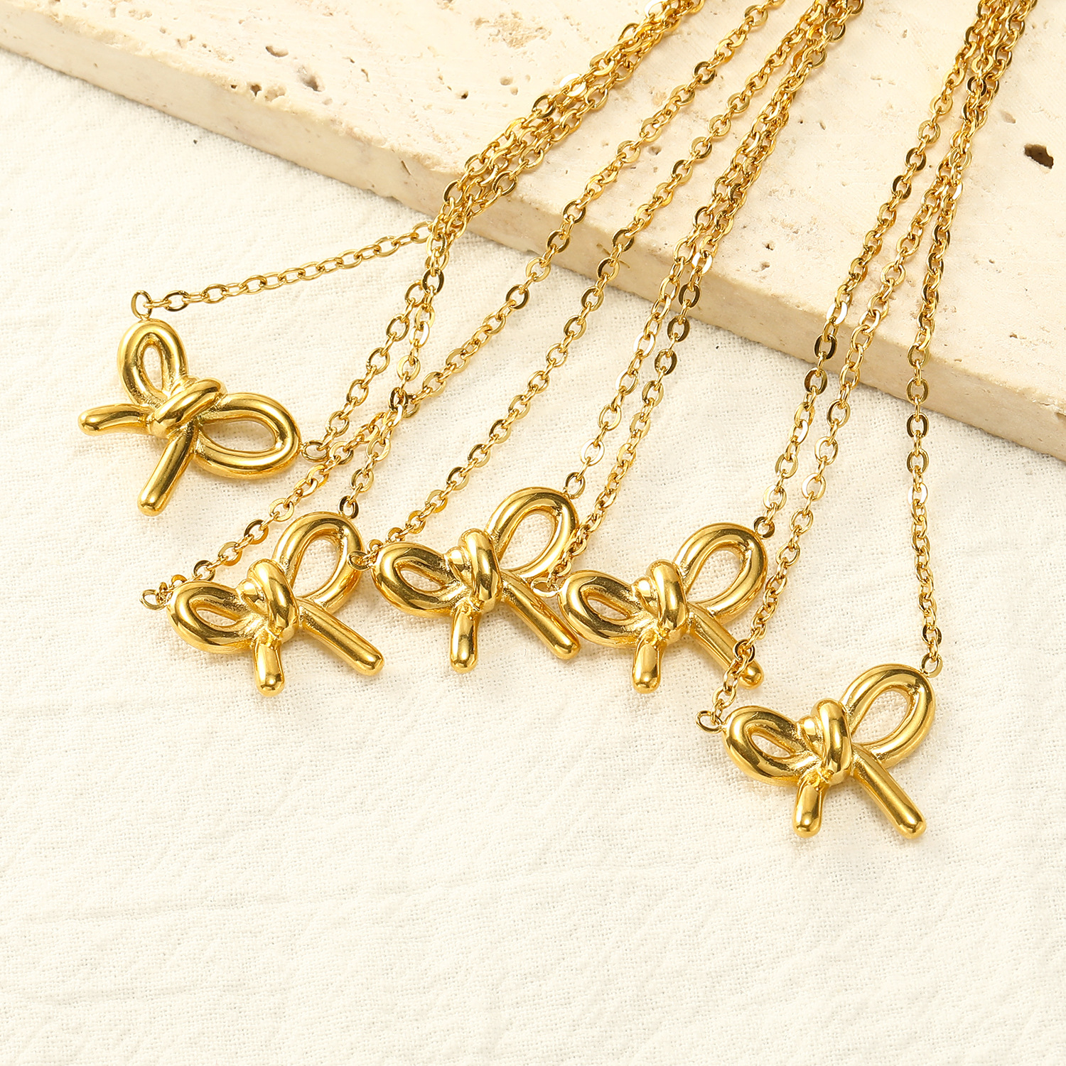Pendant Necklace Classification Titanium Steel Vintage Style Bow Knot Plating Pendant Necklace