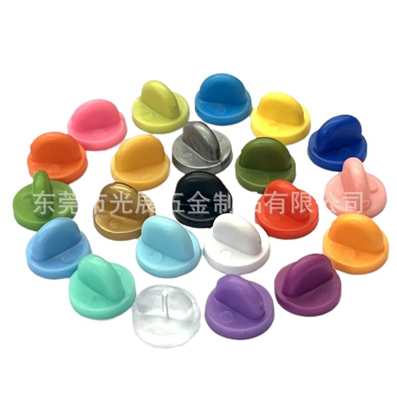 Fábrica al por mayor tapa de plástico PVC TPR NP ABS metal mariposa hebilla de púas aguja de caballo aguja de titanio varios colores I