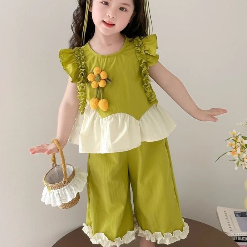 Girls Suit Summer 2025 New Fashion Style Casual Vest Two-Piece Set Little Girl Three-Point Wide Leg Pants Summer