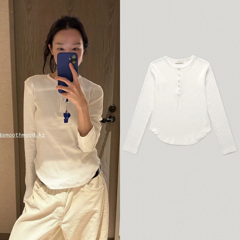 Now the New 2026 Autumn Collection from Korean Designer Smooth Features a Stylish Henley Collar Half-Buttoned Long-Sleeve T-Shirt