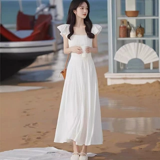 法式白色小飞袖连衣裙春夏高端精致女神范气质高级感海边度假温柔