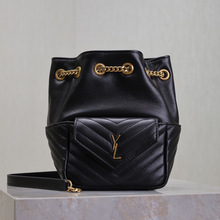 �컨��JOE�����p���Ů��Ƥ��朗lˮͰ���������ִ�����V�y�����