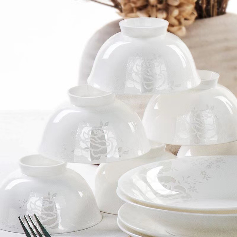 Cuencos caseros Jingdezhen hueso porcelana cubiertos platos platos platos de rosa blanca cubierta de cocina simple microondas