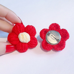 Give You a Small Red Flower Woolen Hand-Knitted Hairpin Hairpin Hairband Accessories Brooch Fan Support