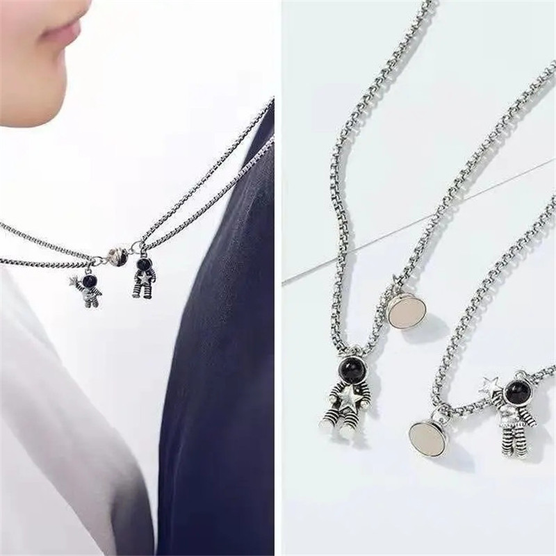Cartoon Style Astronaut Alloy Plating Unisex Pendant Necklace 1 Piece