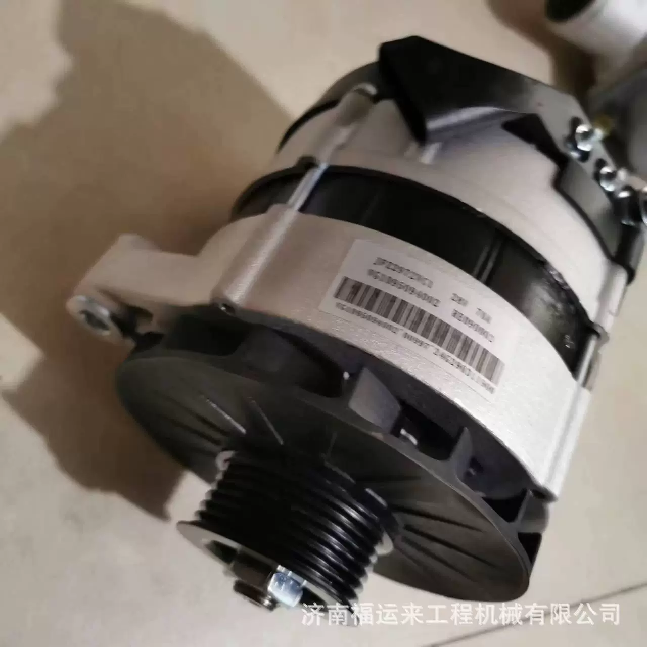 Взяв котировки заказов на внешнюю торговлю, закупите запасной двигатель тяжелого пара в сборке VG1095094002 генератор