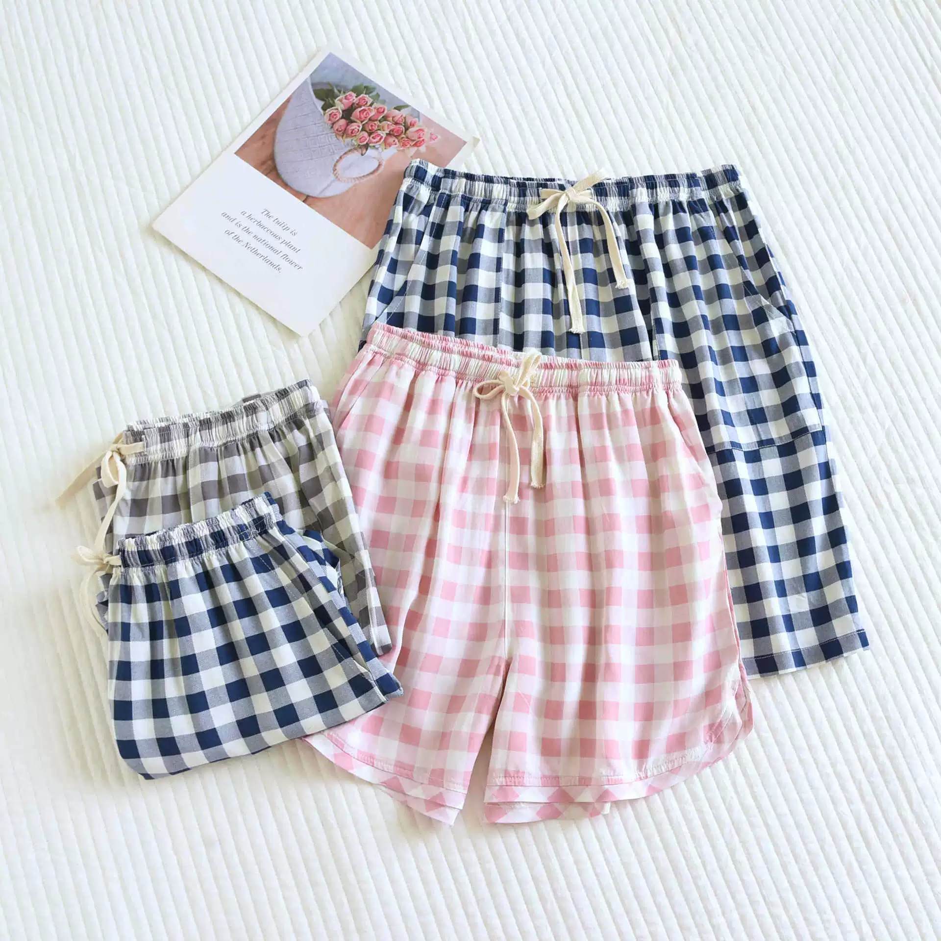 Парные летние хлопковые шелковые домашние шорты с эластичной талией и тонким искусственным хлопком в Японскую клетку, женские пижамные брюки, свободные, можно носить на улице