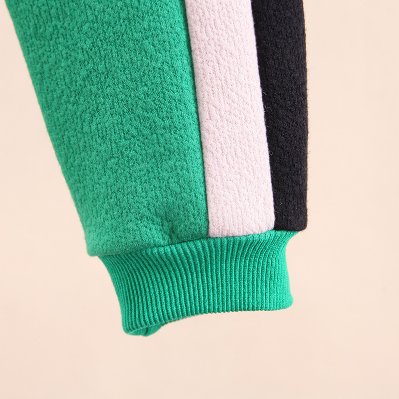 Kinder 2022 Frühling und Jungen Herbst Neue Produkt Cartoon Brief Puppe Gespleißt Baseball Anzug Zwei Stück Set_voghion.com