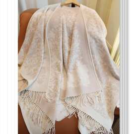 无品牌金线提花斗篷女秋冬季2025新款羊绒斗篷保暖百搭披肩外搭