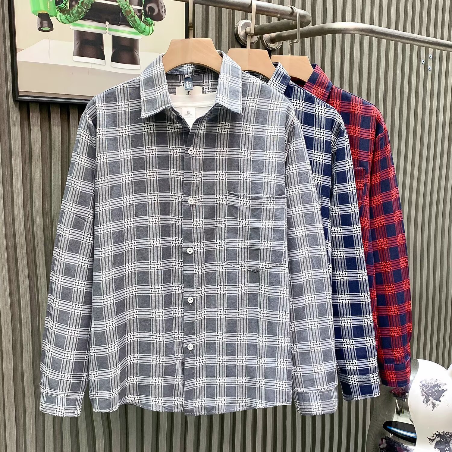 Lässiges Herren-Langarmhemd mit Karomuster – Japanisch inspiriertes, lockeres Hemd mit Knopfleiste (Grau/Blau/Rot, M-XXXL)_voghion.com