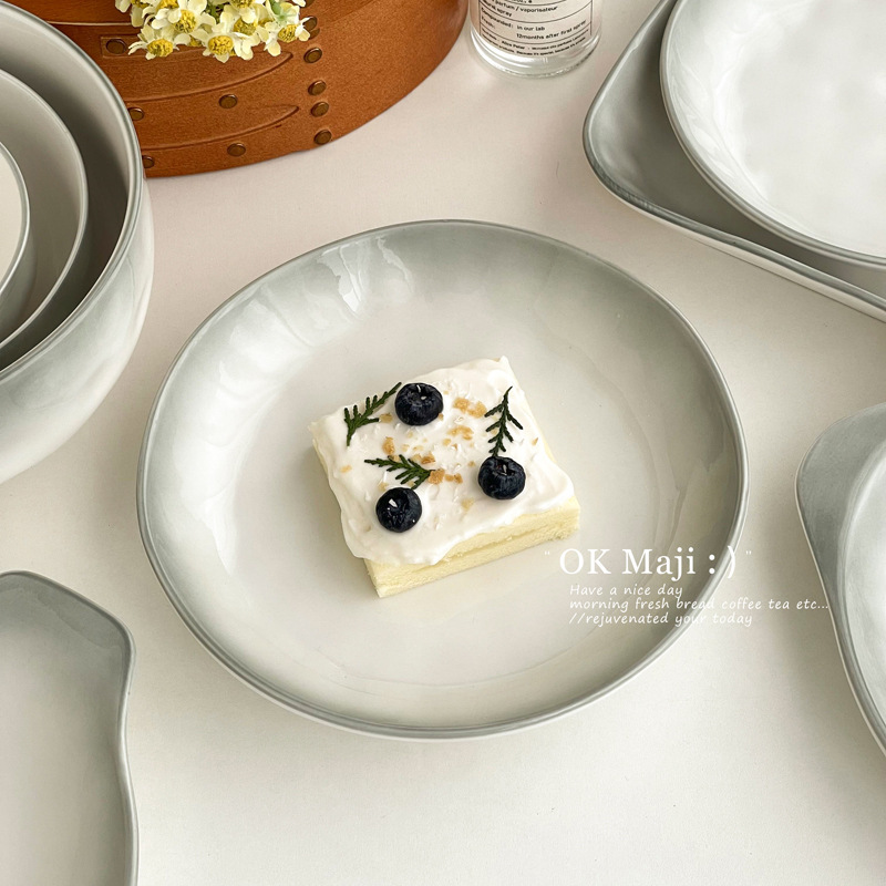 High-End Dessert Plate, Accessible Luxury Ceramic Bread Plate, Exquisite and Beautiful Cake Plate, High-Looking Ritual Breakfast Plate