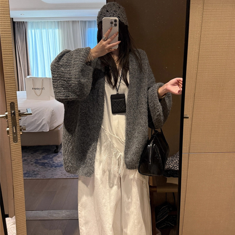 慵懒风松弛感灯笼袖毛衣女2025秋冬新款宽松休闲软糯针织开衫外套|undefined