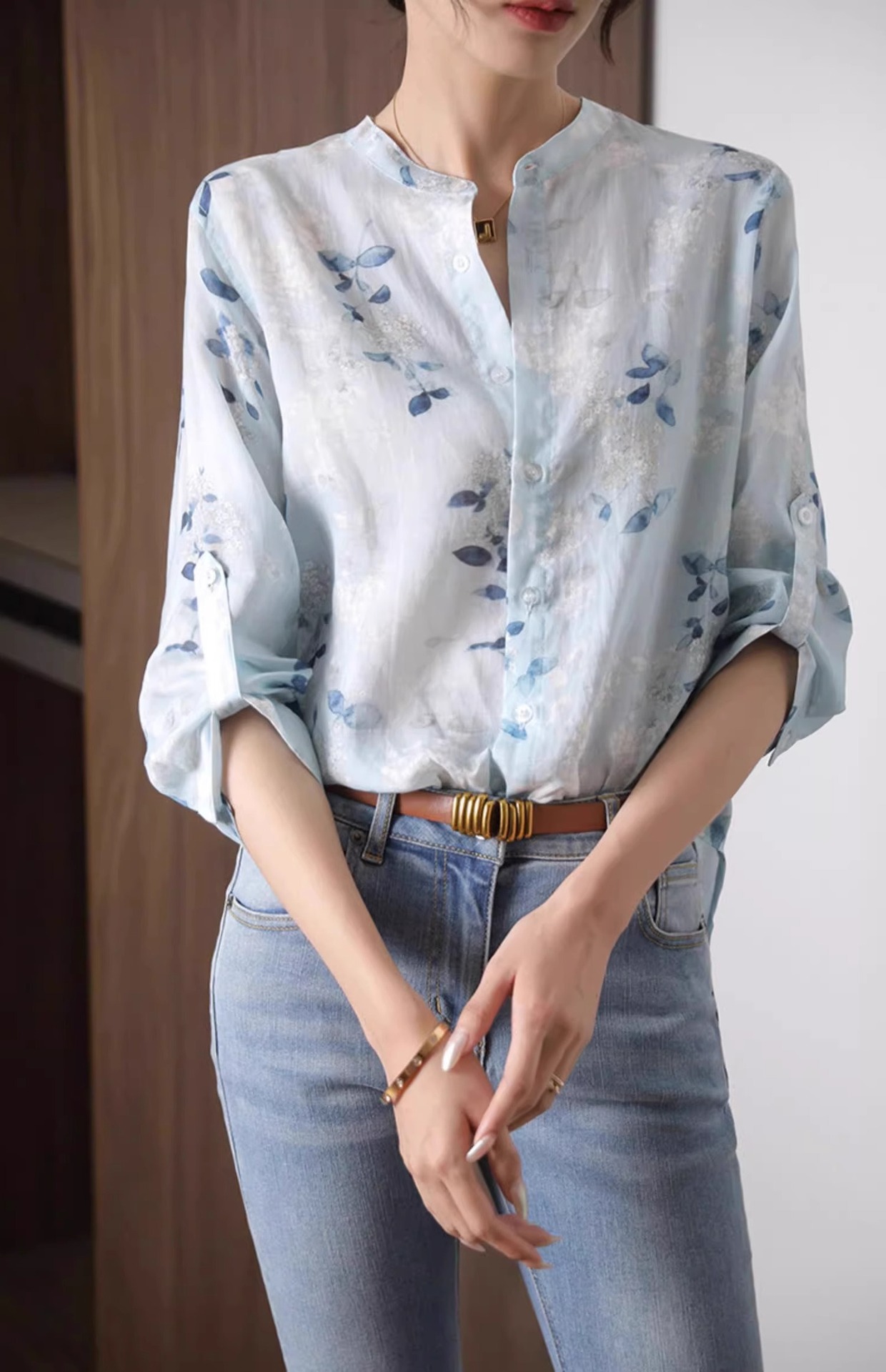 Áo sơ mi cotton in họa tiết tay lỡ nữ kiểu Chanel tôn dáng — Màu xanh da trời chi tiết 7