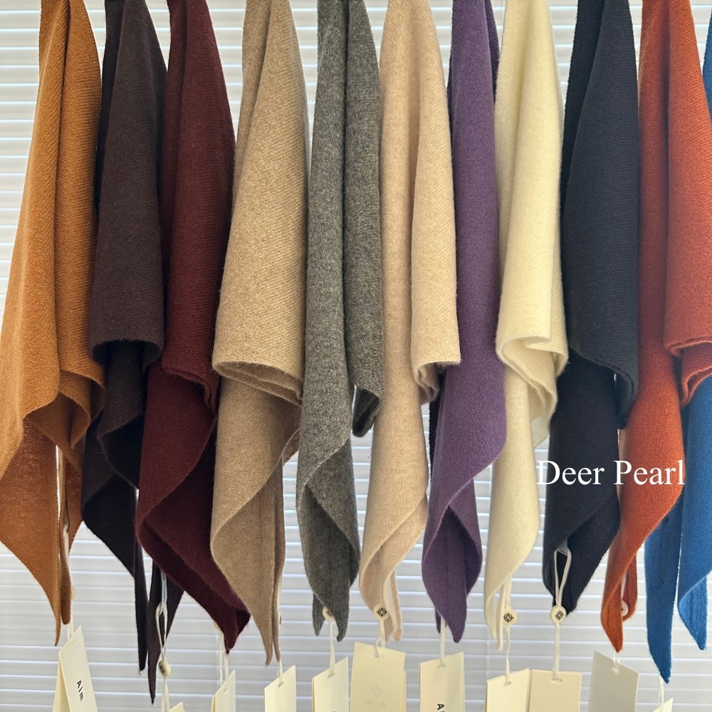 Australian Wool 100% Wool Triangle Scarf Autumn and Winter Shawl Neck Warmer Scarf Solid Color Knitted Warm Small Neck Scarf Cross-Border