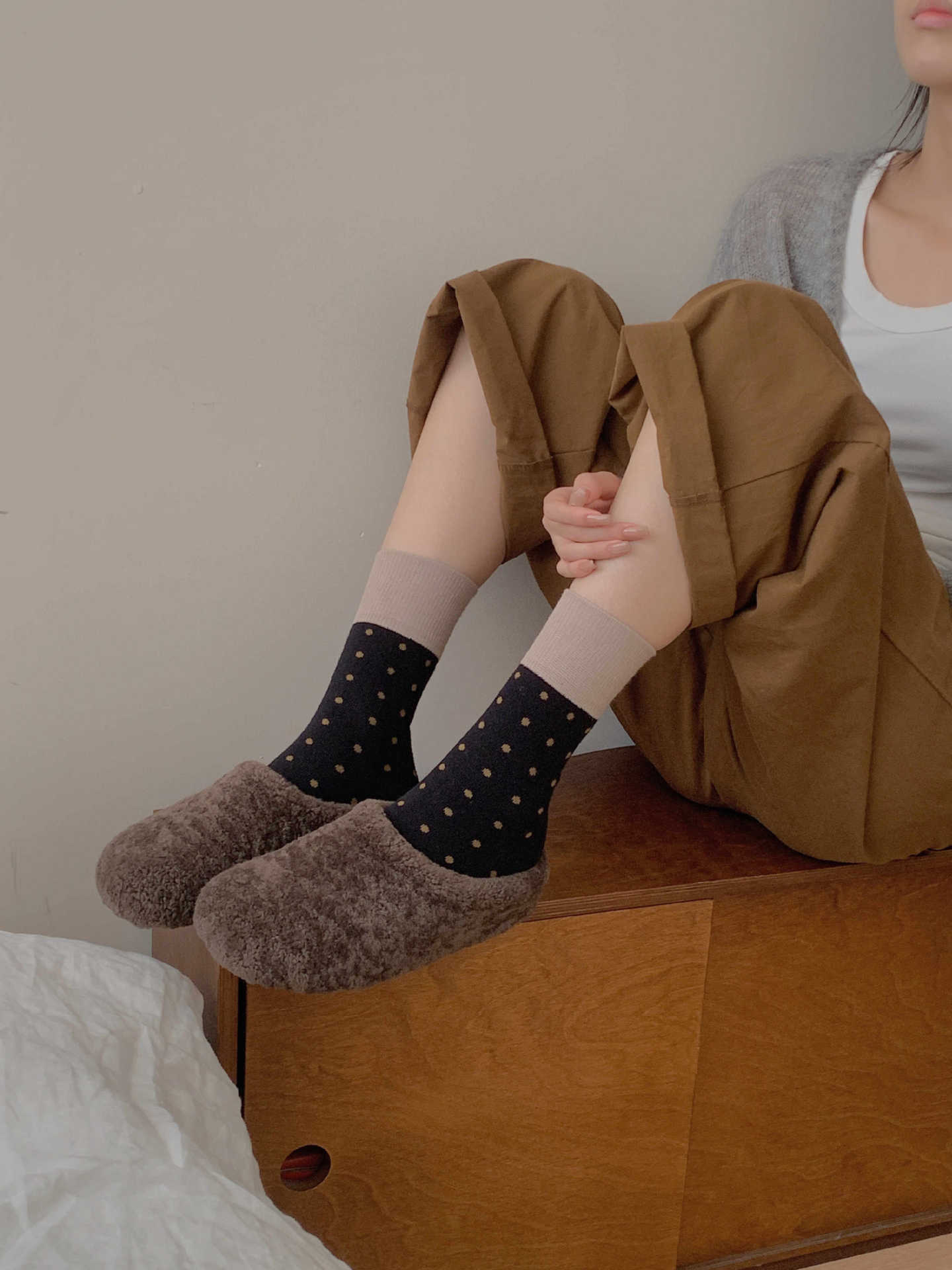 Femmes Style Japonais Pois Coton Crew Socks Une Paire display picture 12