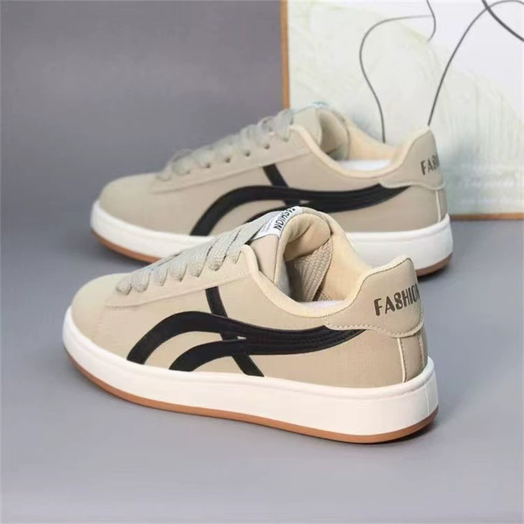 Летние новые дышащие студенческие повседневные кроссовки в корейском стиле, модные универсальные женские кроссовки на толстой подошве, трендовые спортивные туфли 2025 года