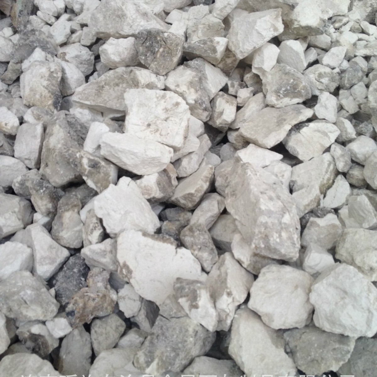 【广东石灰】生石灰干燥剂防潮消毒杀菌防虫，粉或块1000kg污水处