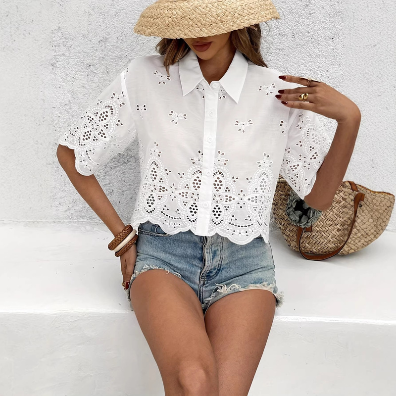 2025 New Summer Style Women's Large Size V-Neck Embroidered Half-Sleeve Shirt Top 2025 New Summer Style Women's Large Size V-Neck Embroidered Half-Sleeve Shirt Top
