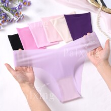 一片式薄款隐形瑜伽无痕内裤女士大码性感低腰冰丝凉感夏季三角裤
