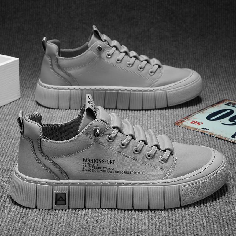 2025 nuevos zapatos de lona para hombres de verano transpirables zapatos de skate casuales de un pie zapatos de seda de hielo zapatos de liberación de la marea image 2