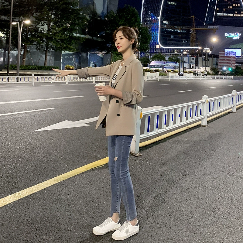 2022 Весна Новый жареный уличный маленький пиджак женский корейский Костюм в британском стиле пиджак дизайнерская ниша