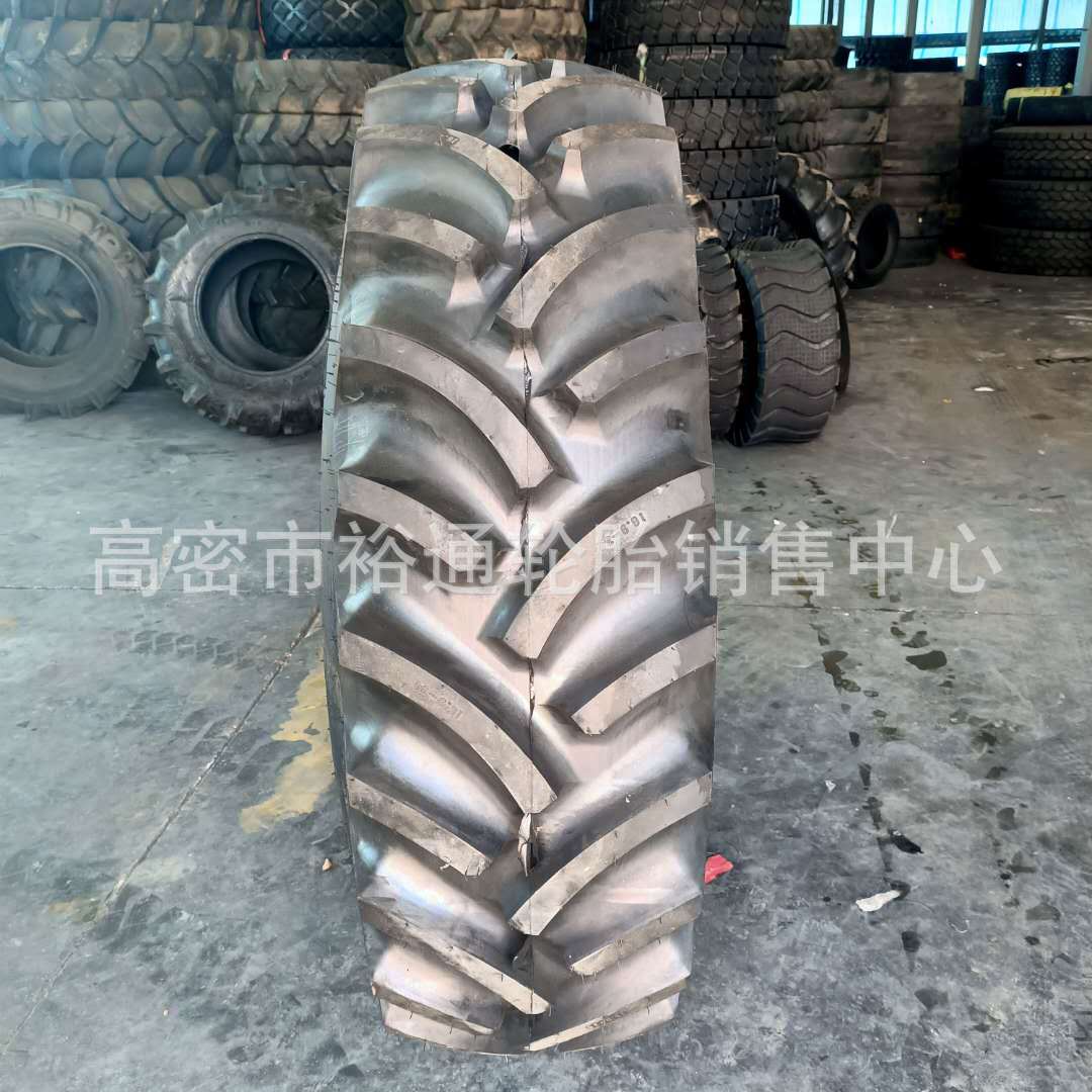 904雷沃迪尔60拖拉机轮胎13.6 16.9 18.4-34-38 R-1S加密人字花纹