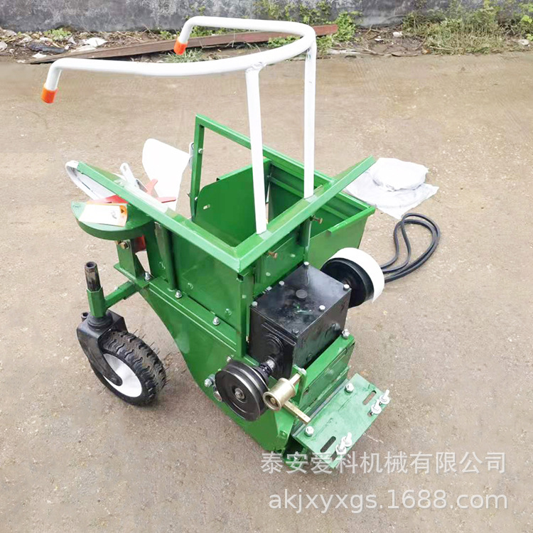 四川家用玉米收获机手扶车前置玉米收割机农用脱玉米机收玉米机