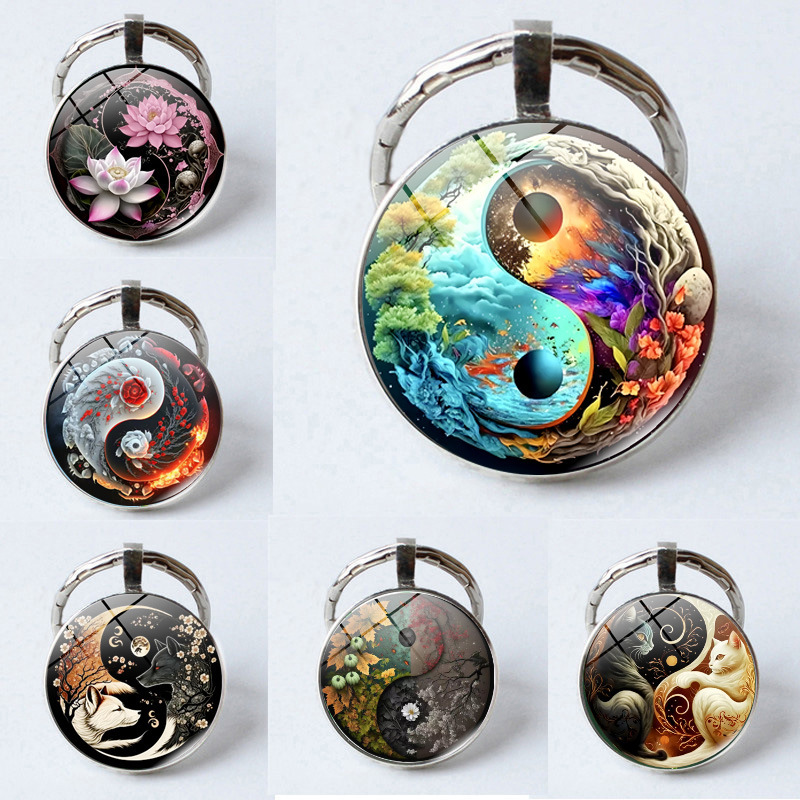 Yin and Yang Tai Chi Animal and Plant Pattern Keychain Pendant Accessories Metal Keychain Creative Small Pendant Gift