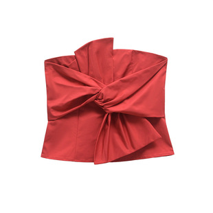 ���Q�羳Ů�b���l2025�¿��ļ��W�������L�OӋ�мtɫ�Y��Ĩ������