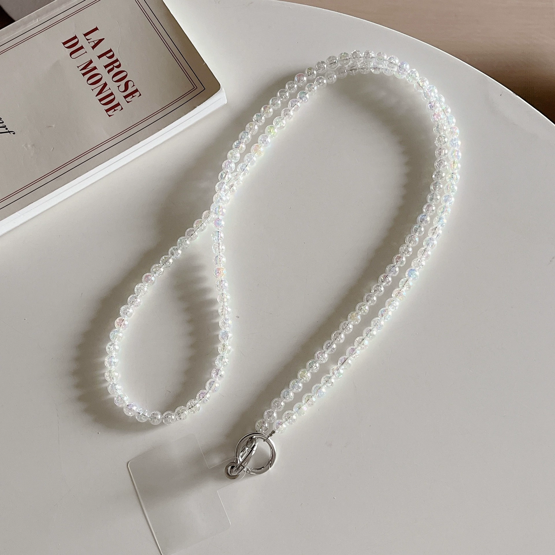 Phone case handmade, chain, handheld bag strap, simple and elegant design