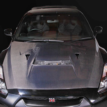 �m���ծaGTR ̼�w�S�l�әC�w ����R35���b Varis �����wǰ܇�^�w