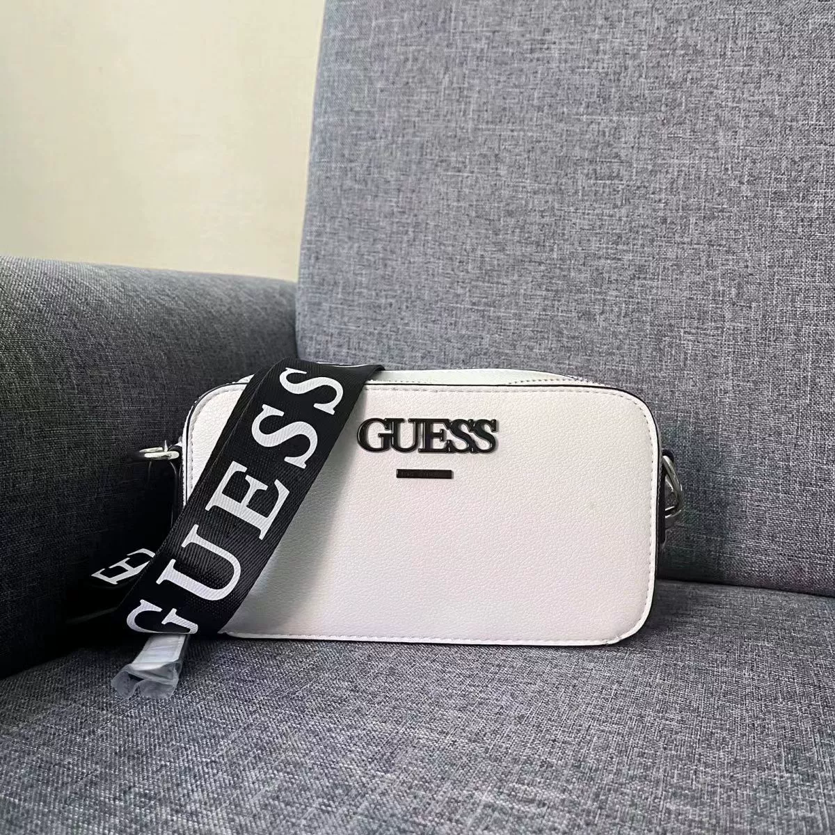 Fashionable camera, equipment bag, small bag, one-shoulder bag with zipper, phone bag, for import