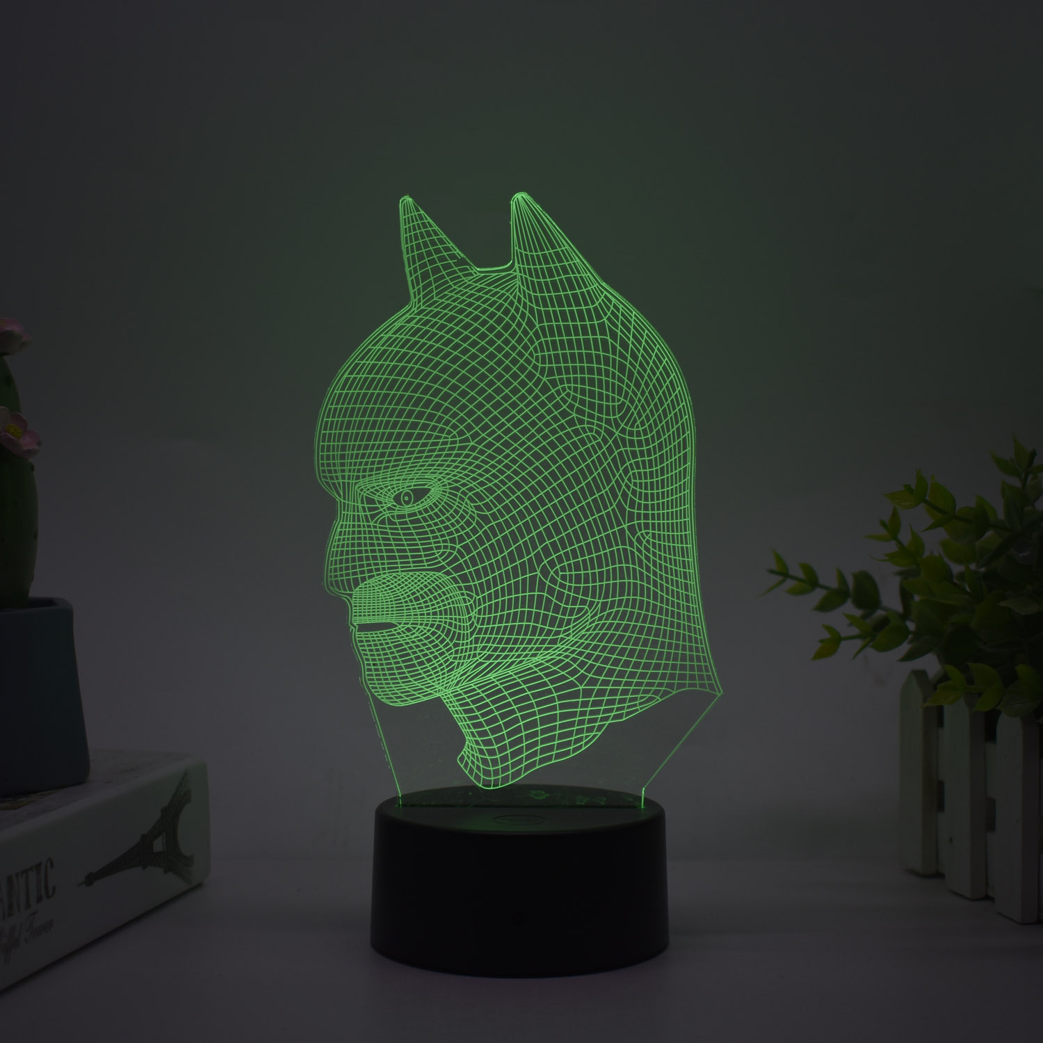 Transfronteriza serie de superhéroes Spider-Man Iron Man periférico 3D luz de la noche luz creativa pintura decoración adornos hechos a mano