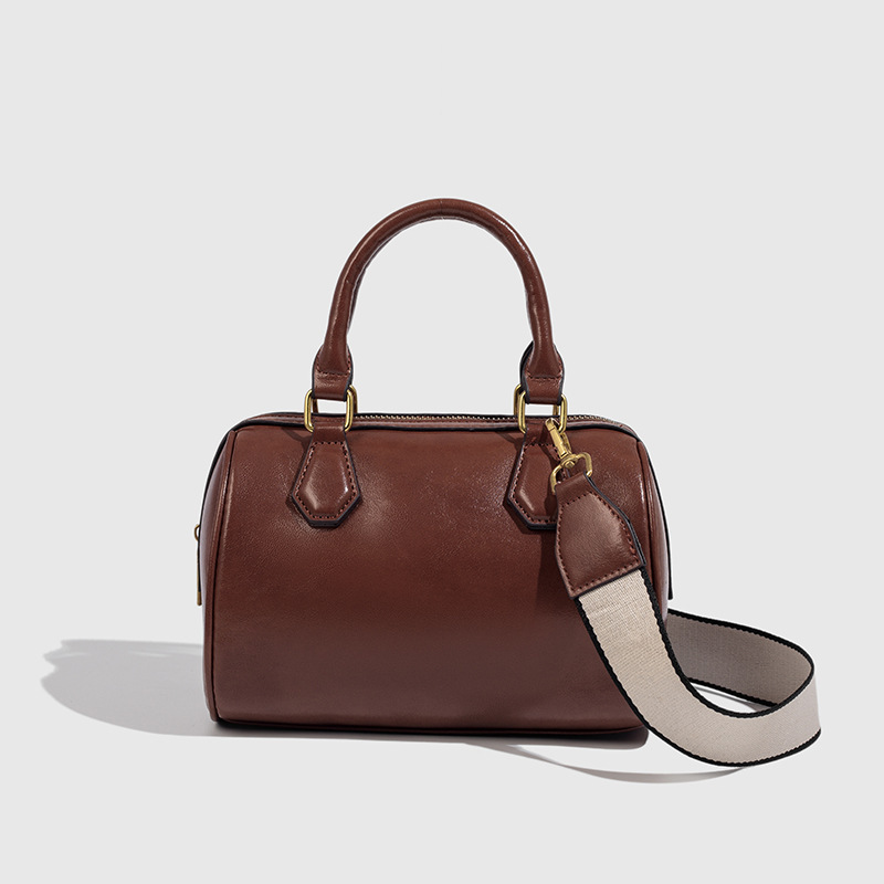 2025 Popular Urban Casual Bag, Fashionable and Exquisite Handbag, Retro High-Quality Texture Crossbody Bag