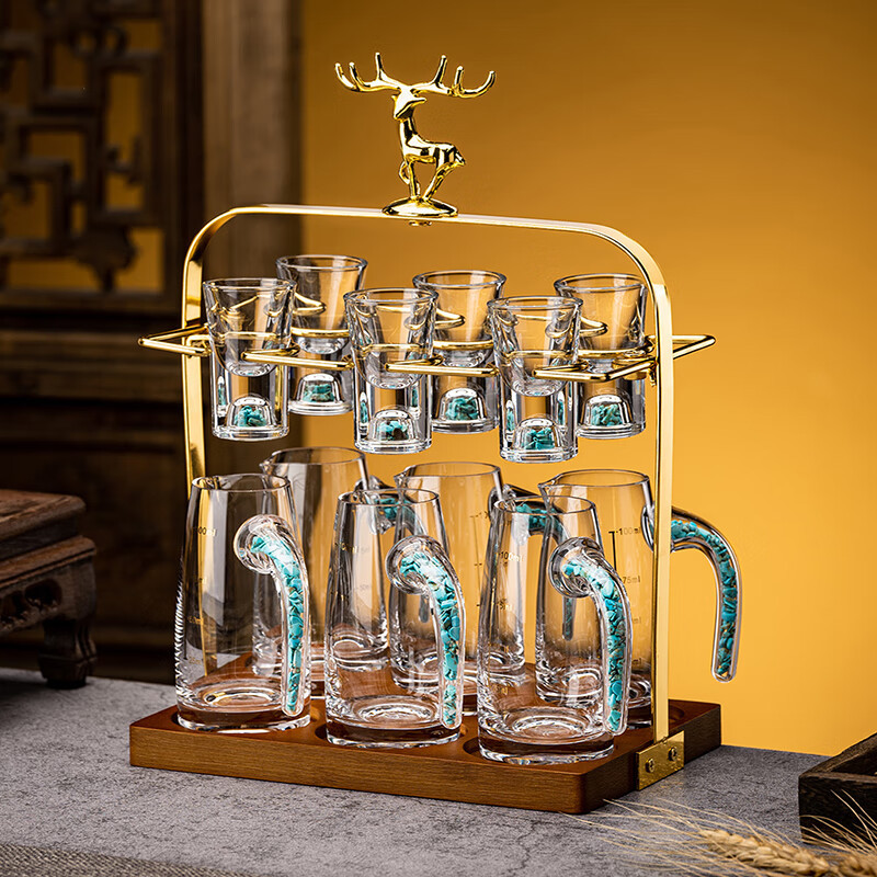 Juego de copas de licor de vidrio con oro, estilo chino, conjunto elegante de vasos pequeños y jarra, venta al por mayor
