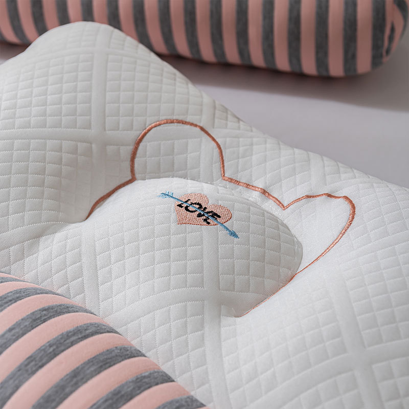 反牽引枕頚椎保護睡眠枕芯成人専用枕側睡眠スロースプリングパーテーション頚部|undefined