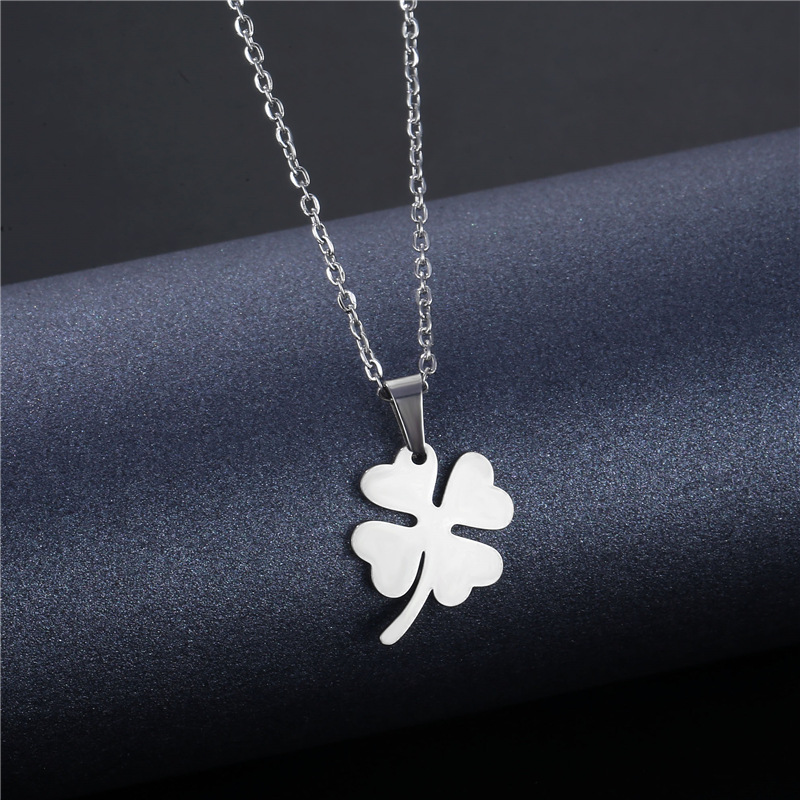 Wholesale Jewelry Stainless Steel Hollow Geometric Tag Necklace Nihaojewelry display picture 22