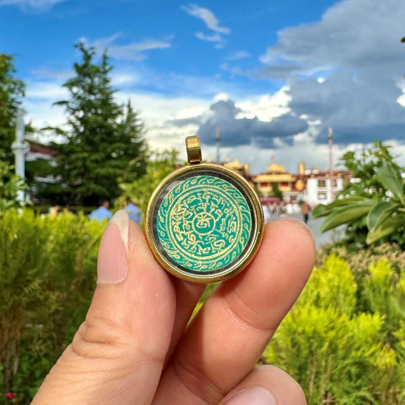 티베트 순수 손으로 그린 손가락 끝 소형 TANGKA LHASA BUDDHA JEWELRY GAWU 상자 펜던트 ZAKIRAM REGONG 네팔