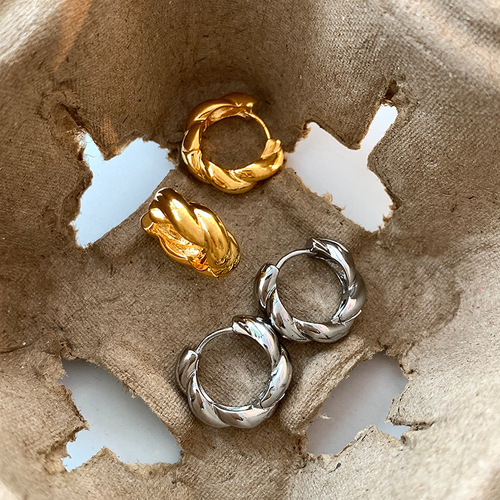 European and American gold twist earbuds for women light luxury niche design circle earrings real gold electroplating high-end earrings wholesale